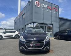 Peugeot 208 1.2 PURETECH 110CH E6.C TECH EDITION S&S EAT6 5P à Saint-Ouen-l'Aumône