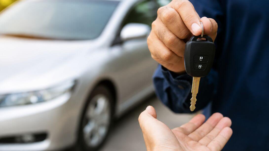 Vendre une voiture d'occasion : les incontournables pour une transaction réussie