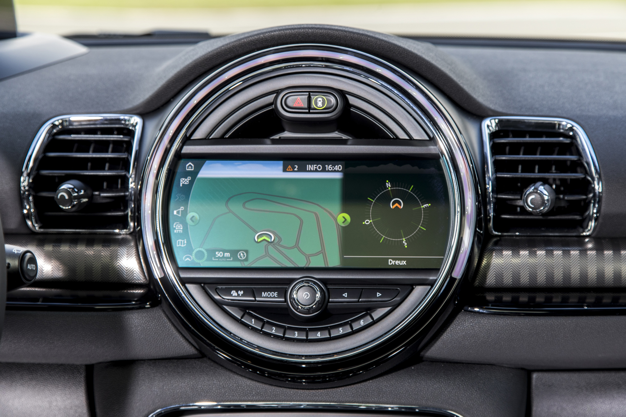 Ecran tactile Mini Clubman JCW