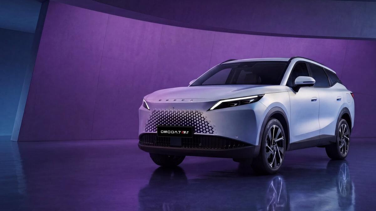Nouveau Omoda 7, SUV hybride