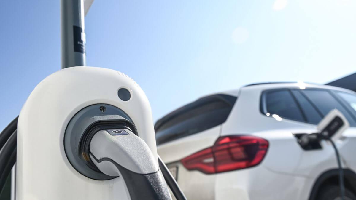 Lidl propose une recharge à 0,18 €/kWh