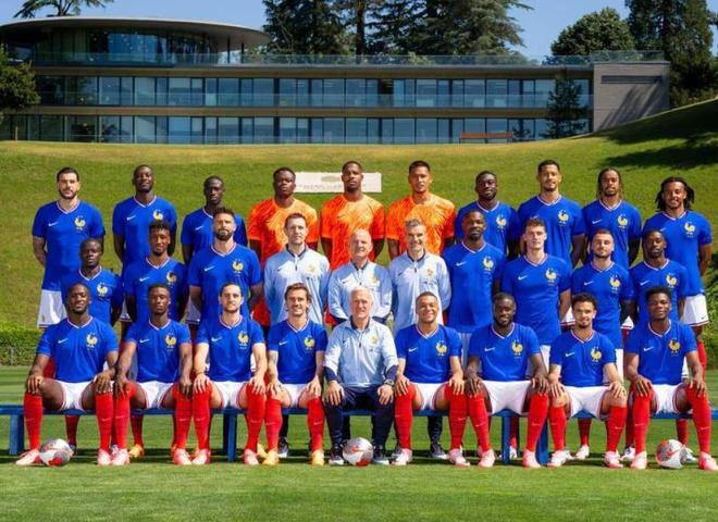 voiture joueur équipe de france