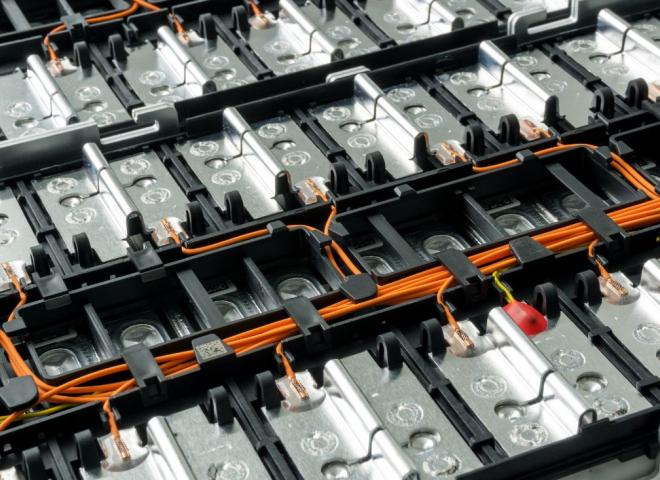 Des batteries lithium-ion dans une plateforme de voiture