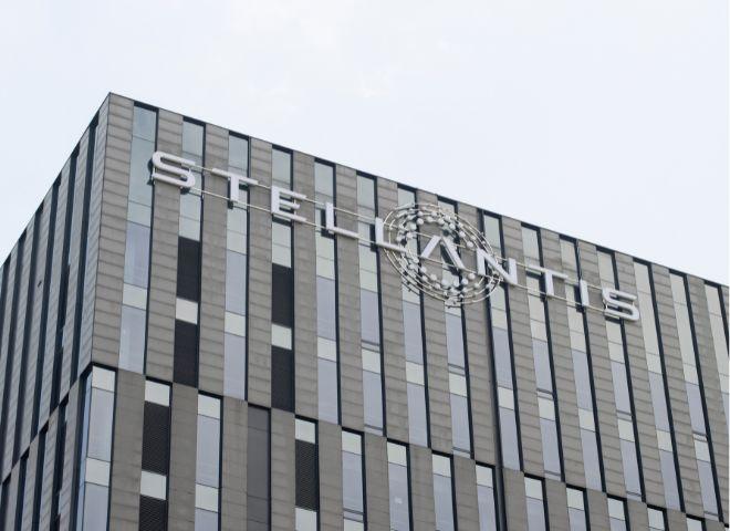 Fin d'année compliquée pour Stellantis