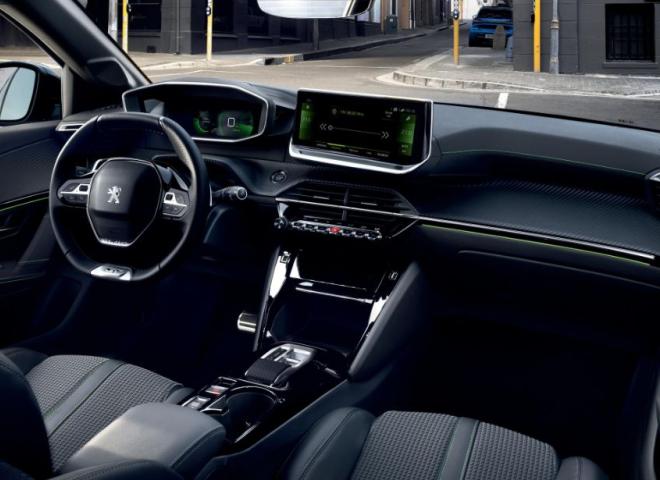 Intérieur et équipements de la Peugeot 208