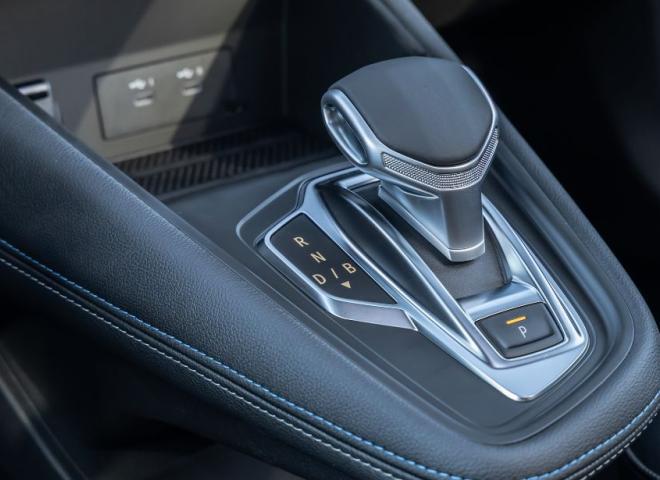 Une boîte de vitesse automatique sur le Renault Captur