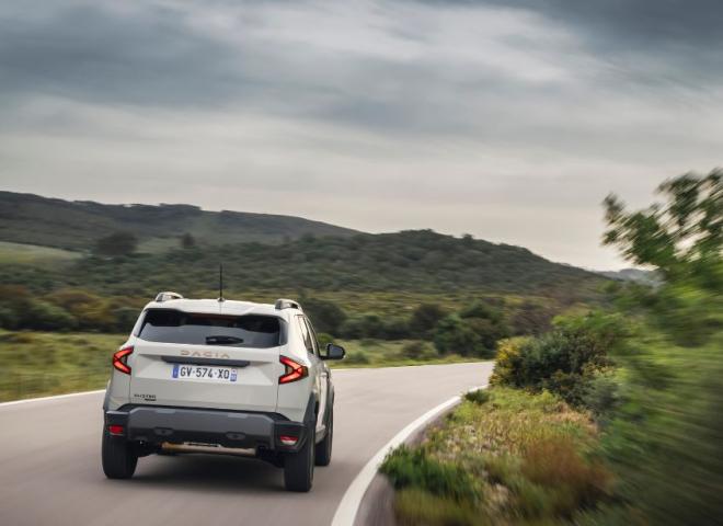 Un Dacia Duster avec beaucoup de kilomètres au compteur