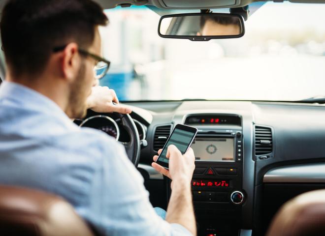 Téléphone au volant