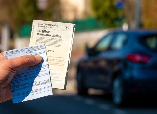 Certificat d'immatriculation papier, bientôt dématérialisé