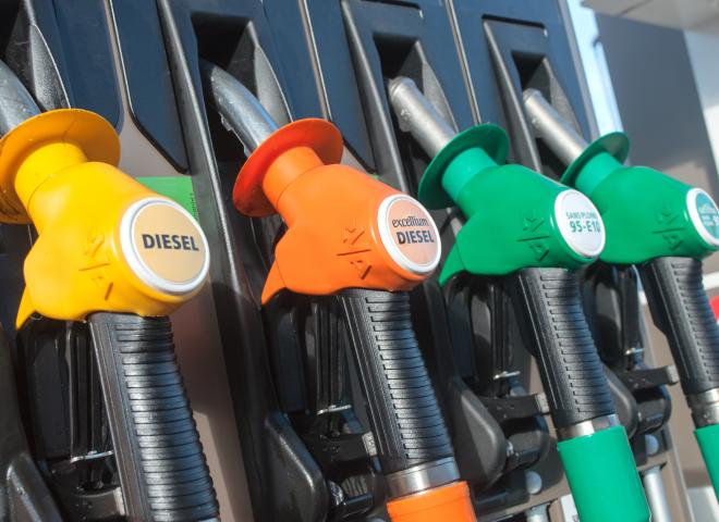 Des pistolets d'essence et de diesel