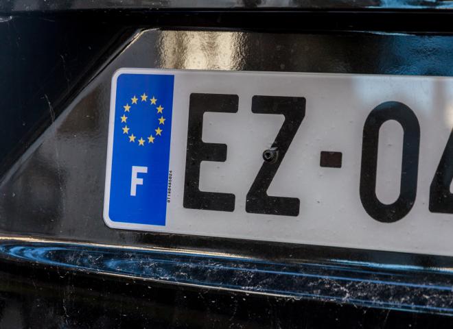 La nouvelle loi sur les plaque d'immatriculation