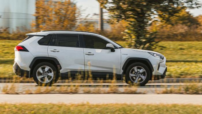 Une Toyota Rav 4 hybride