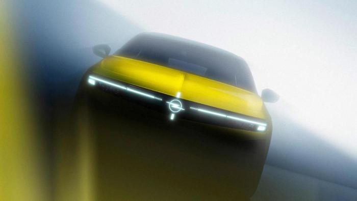 Face avant de la nouvelle Opel Astra