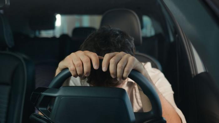 Un conducteur à bout