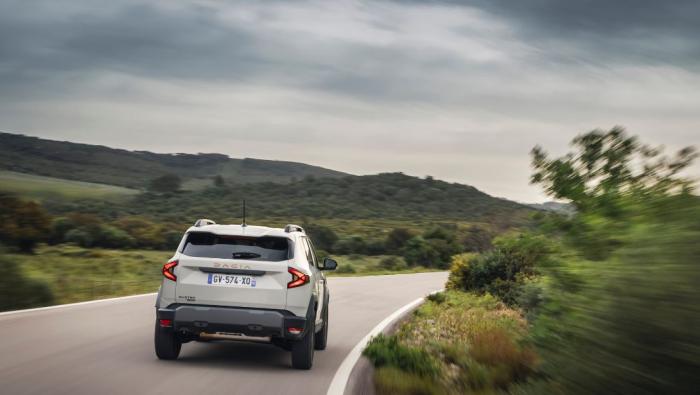 Un Dacia Duster avec beaucoup de kilomètres au compteur