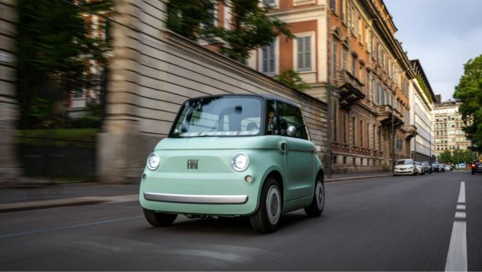 Une Fiat Topolino, une voiture sans permis