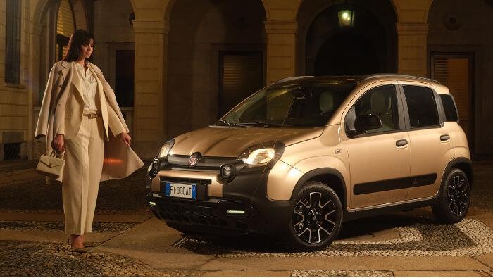 Fiat Pandina Tributo Autobianchi en livrée Platinum et noir, hommage à l’Autobianchi Y10