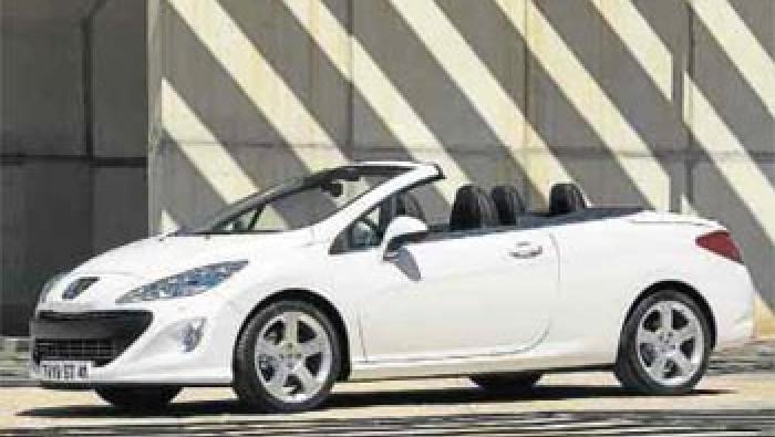 Peugeot 308 CC : un véhicule de loisir polyvalent