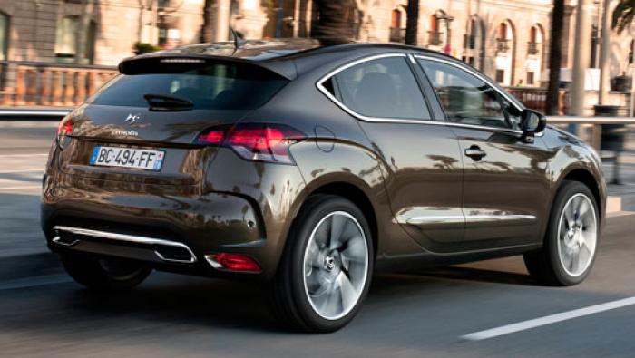 Citroën DS4 : quatre portes et une ligne de coupé