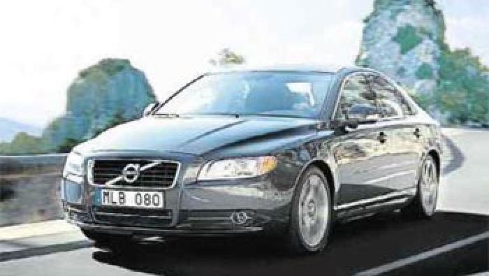 Volvo S80, la luxueuse force tranquille relookée