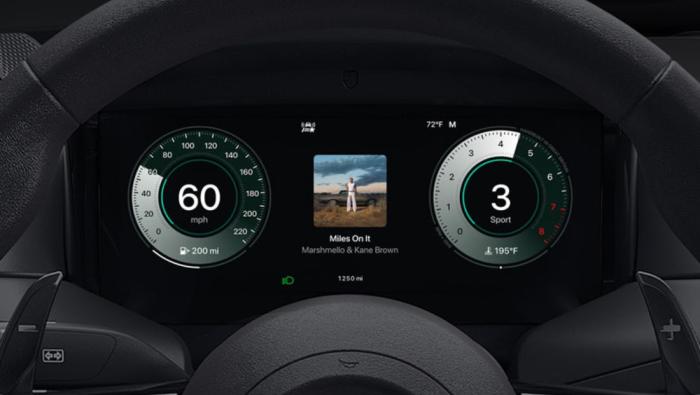 Apple Car Play Ultra