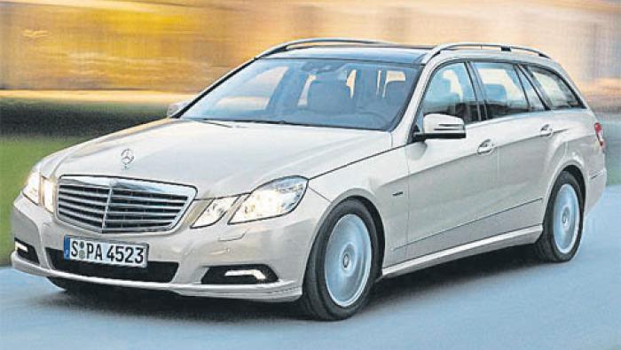 Classe E, Mercedes fait le break