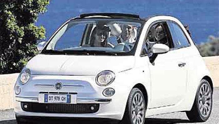Fiat 500C  : la citadine branchée se découvre