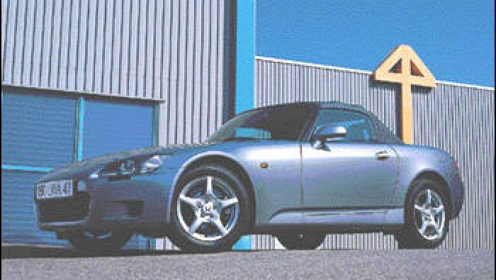 Honda S 2000