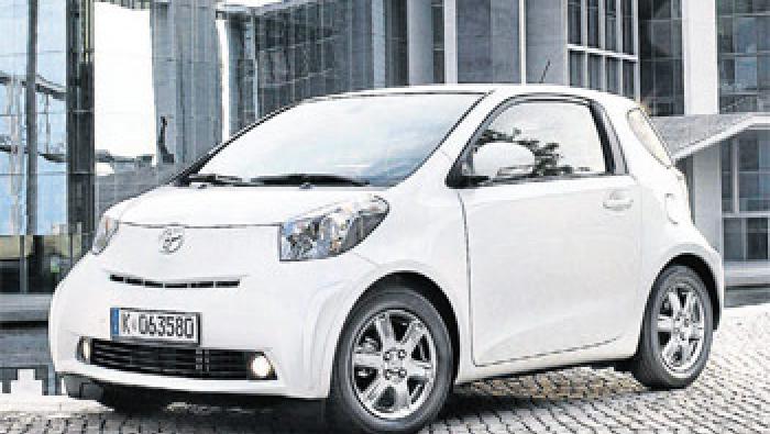Toyota iQ : mieux que la Smart, mais chère