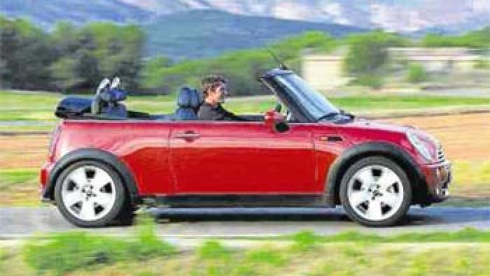 Turbulente, la Mini Cabriolet reste unique