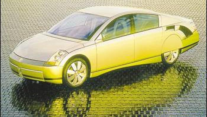 Essai General Motors Precept - 12/2003