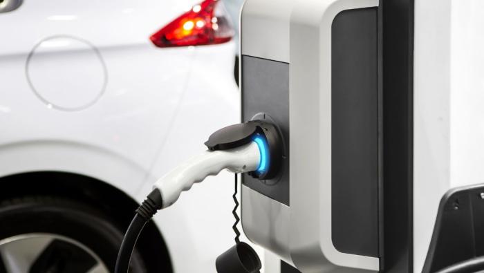 Les voitures électriques cartonnent en Europe