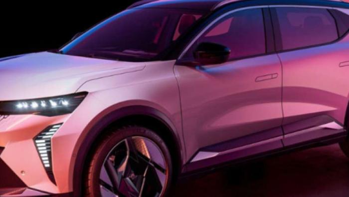 Le Scénic élu "Car of the Year 2024"