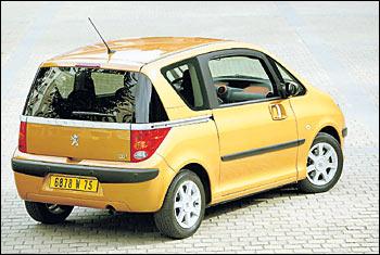 Peugeot ose la 1007 !