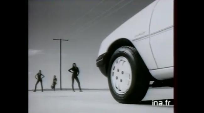 Peugeot 205 - 1990 - Publicité Mythique