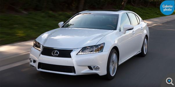 La Lexus GS 450h dégage une force incroyable