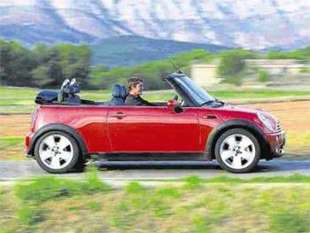 Turbulente, la Mini Cabriolet reste unique